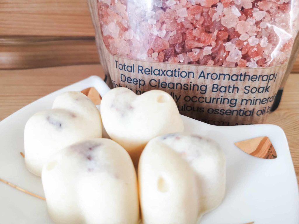 Edinburgh Skincare Company Golden Rosewood Mineral Bathing Sensation Bath Salts and Sweet Orange and Geranium Solid Bath Oils.
